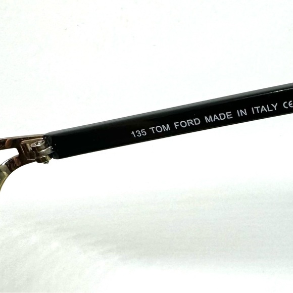 Tom Ford Cat Eye Sun Glasses Made in Italy - Never Worn NWOT - Picture 3 of 8